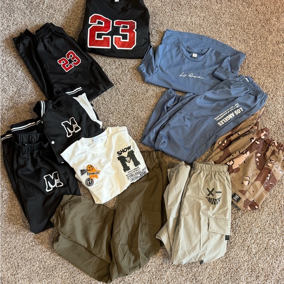 New SHEIN boys Assorted Clothing Bundle with Graphic Tees and Pants - Picture 1 of 11